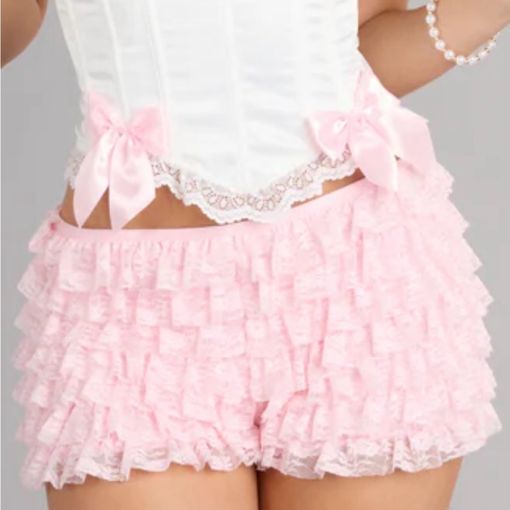 Windsor Pink Ruffled Women Shorts